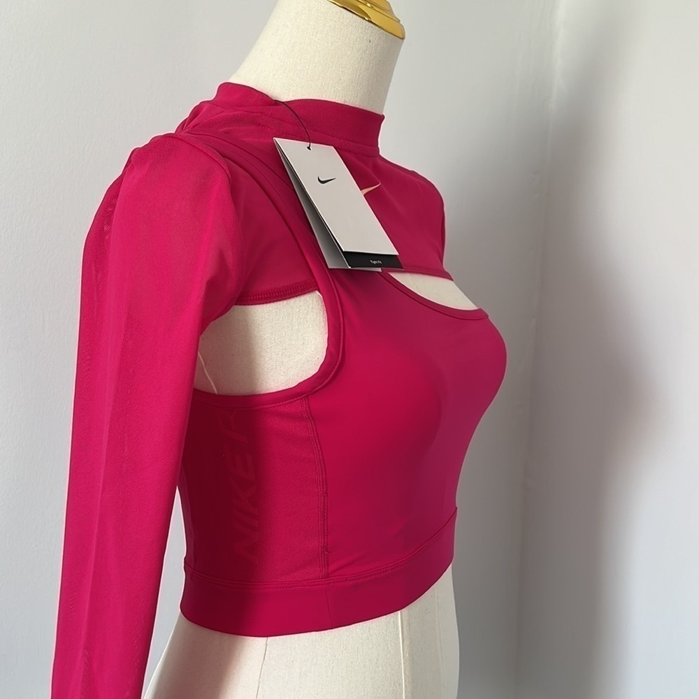 Nike tight fit coolant top - Picture 4 of 4